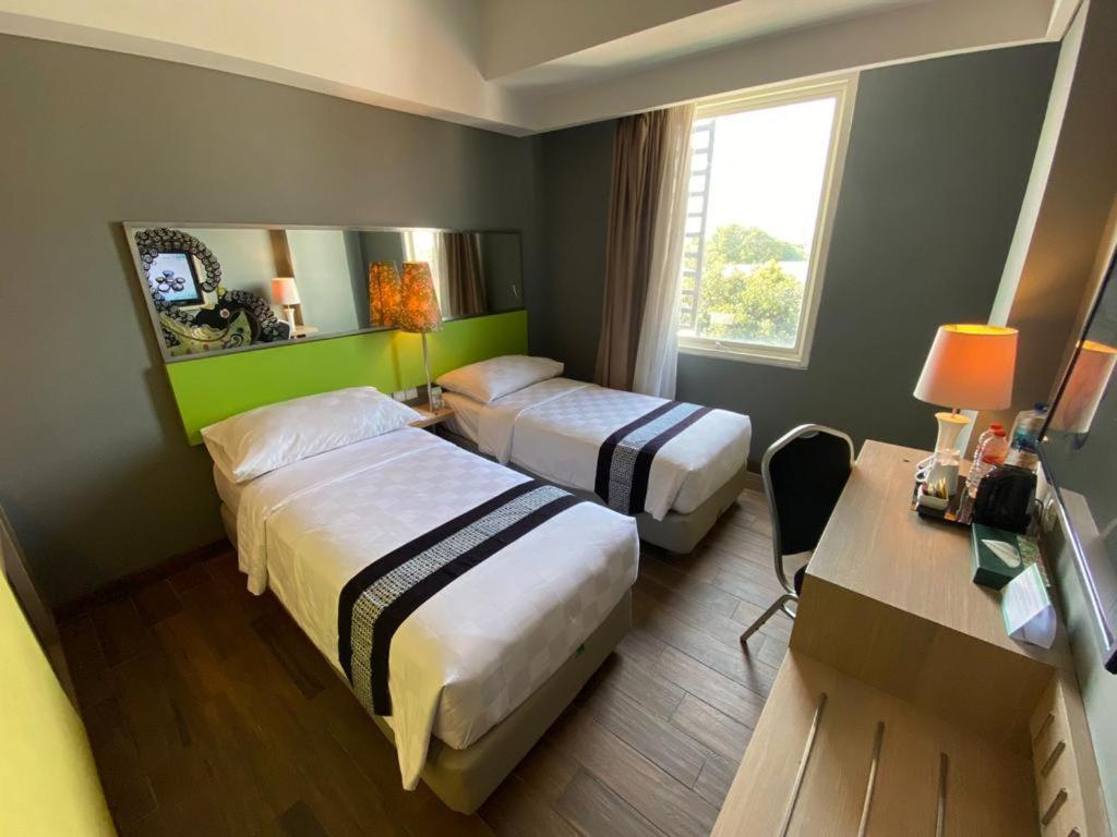 Khas Hotel Pekalongan Εξωτερικό φωτογραφία